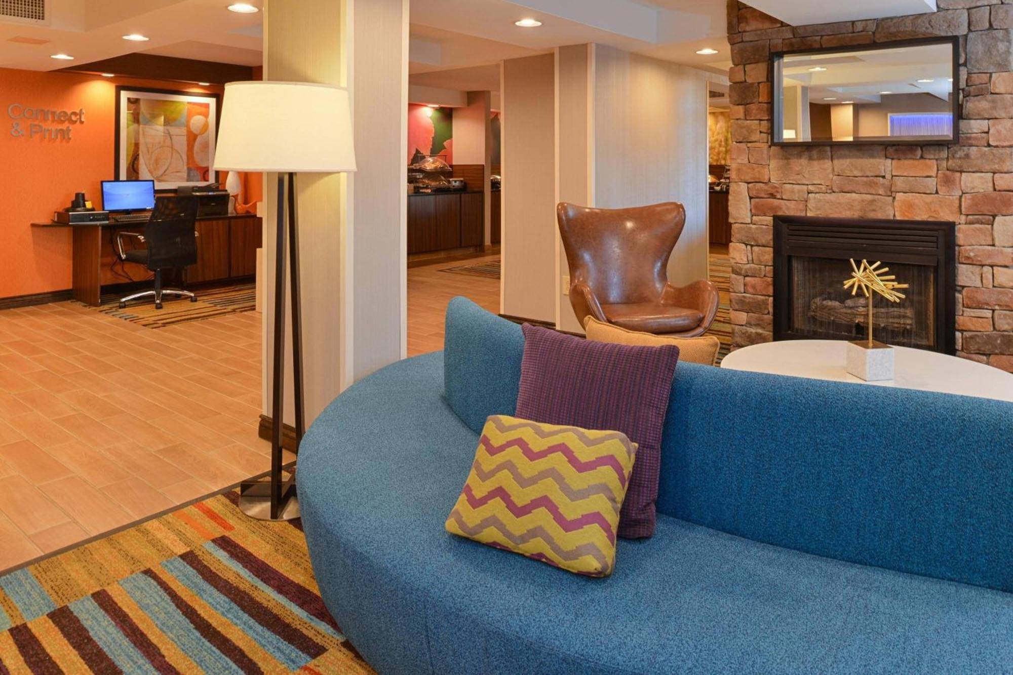 Fairfield Inn & Suites By Marriott Lexington Georgetown/College Inn Zewnętrze zdjęcie
